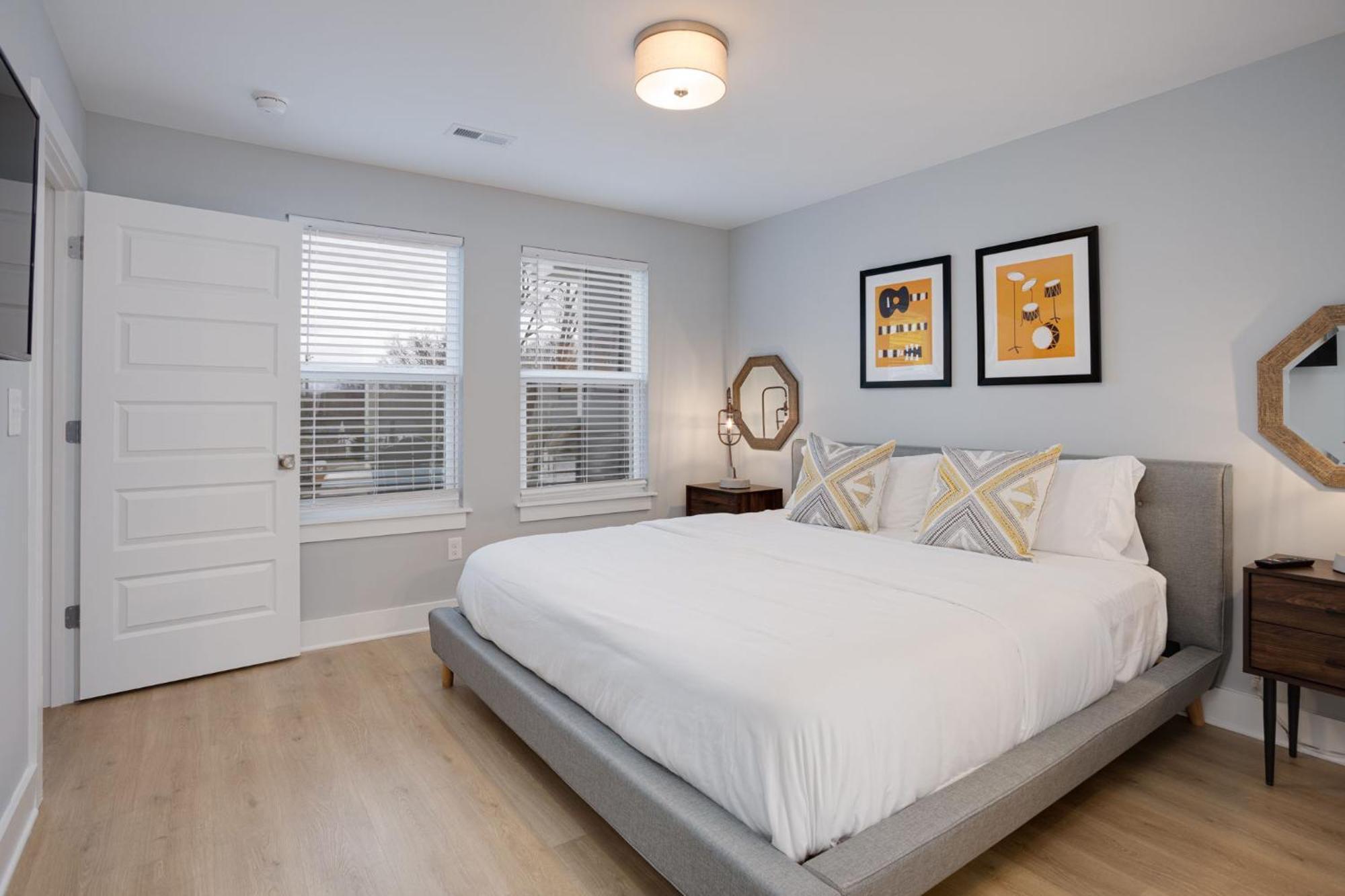 Modern Townhome, 10Min To Downtown! 8Min To Grand Ole Opry! Sleeps 8! Nashville Exterior foto
